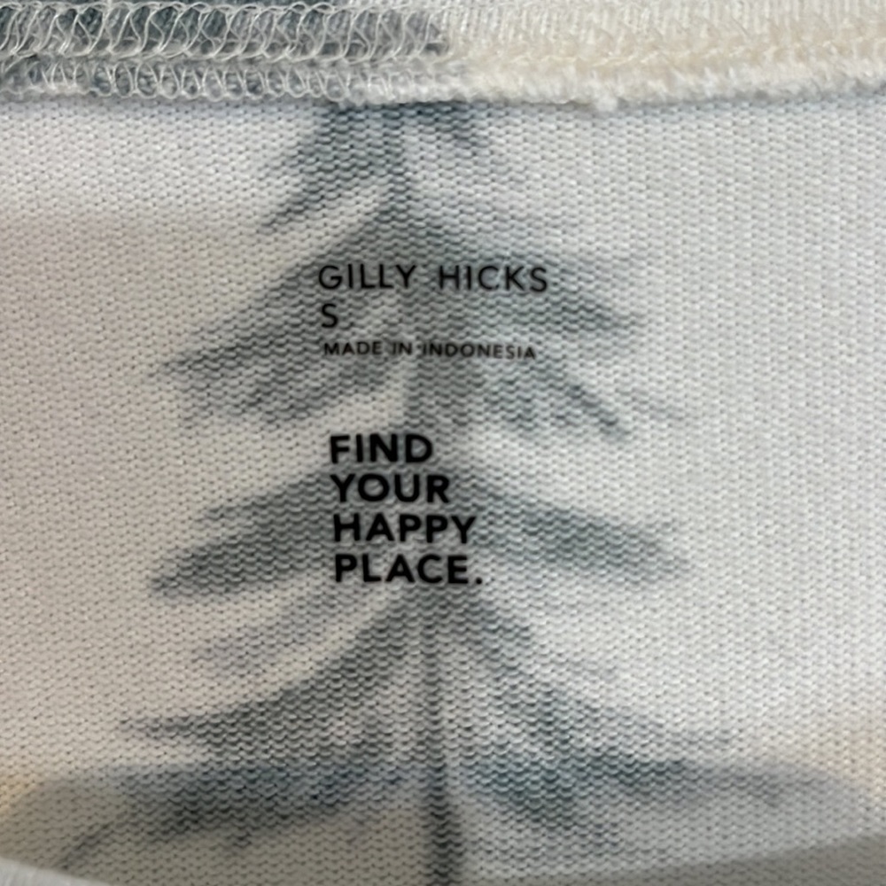 Gilly Hicks tree print/skiing yeti 2pc. Pyjama set in white size small NWT - Picture 15 of 16
